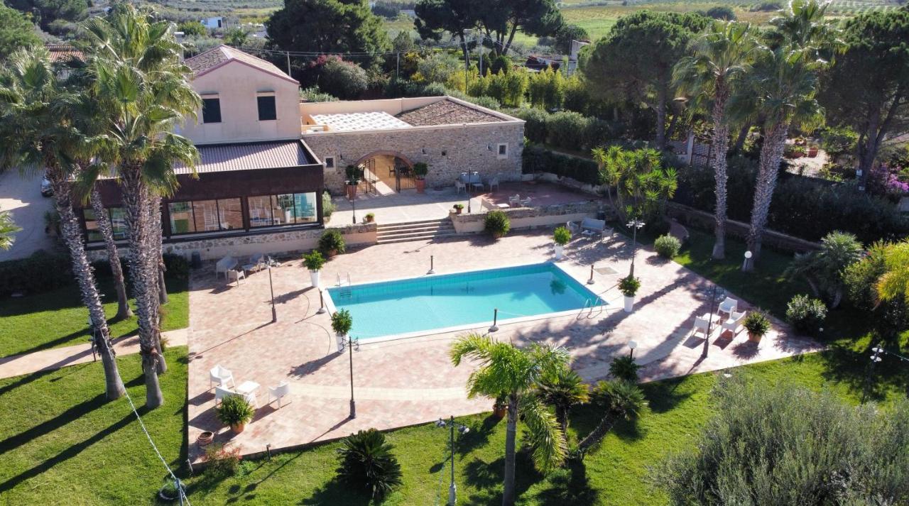 Azienda Agrituristica Baglio Carta 巴莱斯特拉泰 外观 照片
