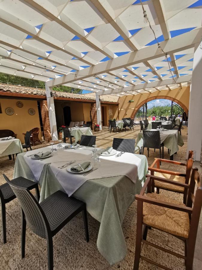 Azienda Agrituristica Baglio Carta 巴莱斯特拉泰 外观 照片